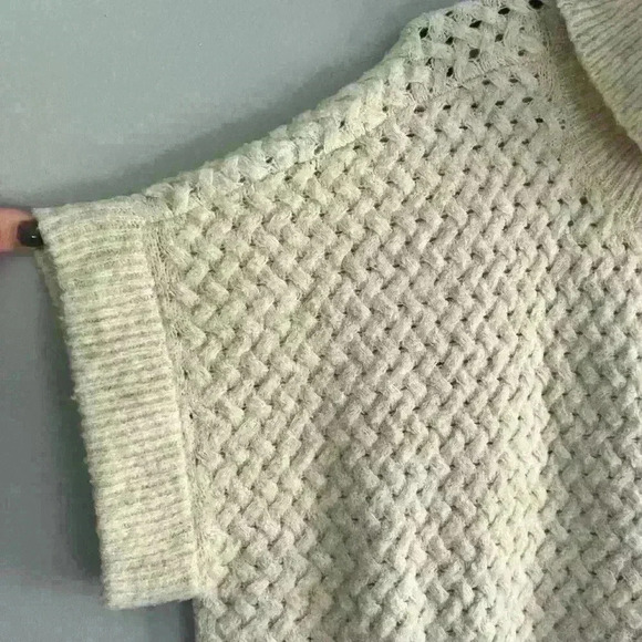 Lane Bryant Wool Blend Cowl neck Sweater size 18/20 - Picture 3 of 12